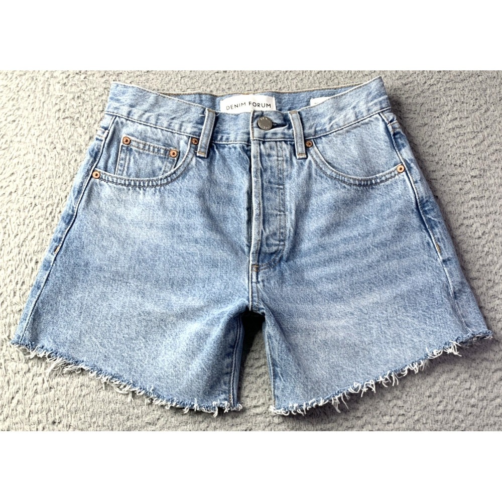 Aritzia Denim Forum Shorts Womens 23 The Ex-Boyfriend Short Cut Off Button Fly